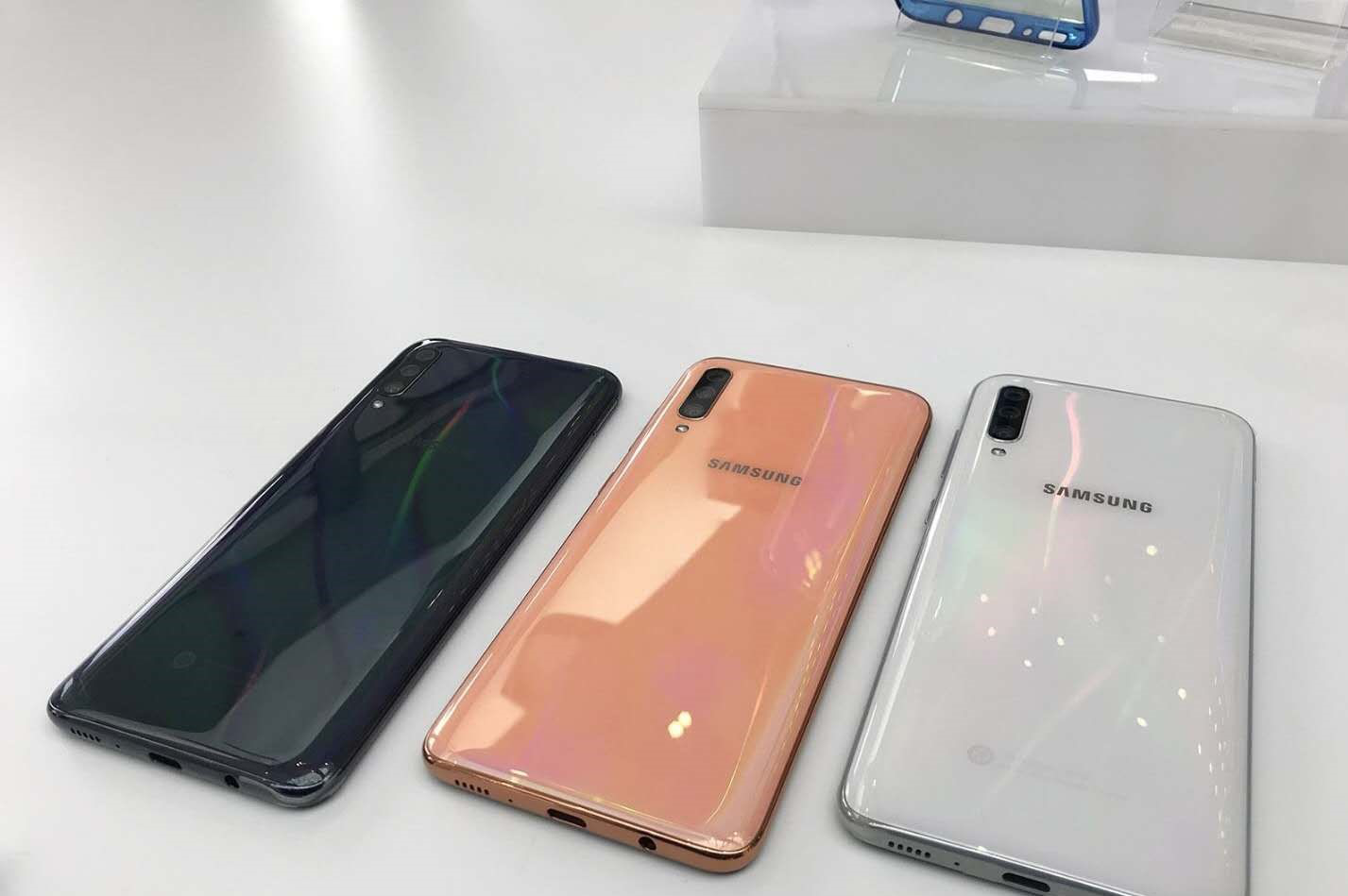 sell Samsung Galaxy A70