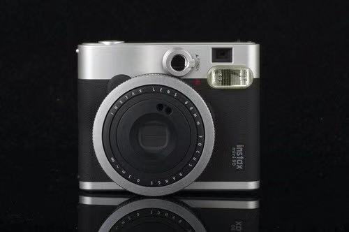 sell Fujifilm Instax Mini 90