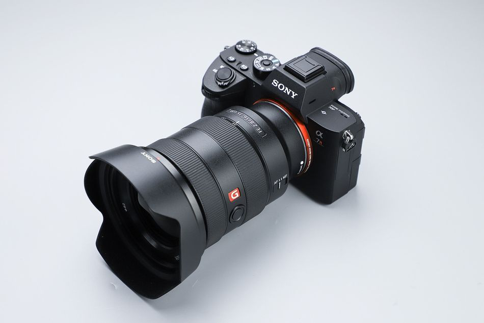 sell Sony Alpha A7R III