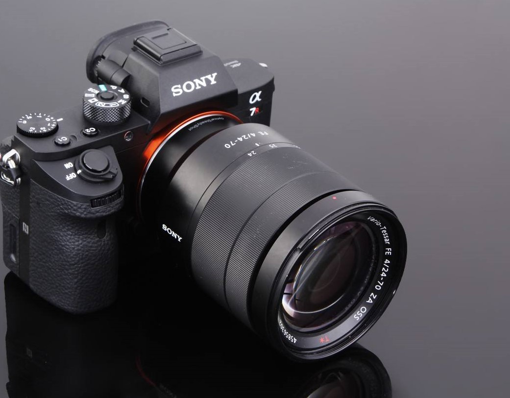 sell Sony Alpha A7R III