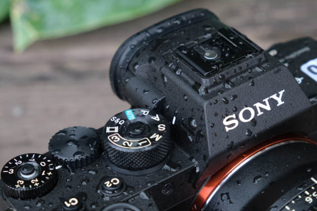 sell Sony A7R IV