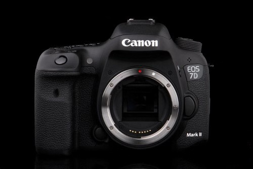 sell Canon EOS 7D Mark II