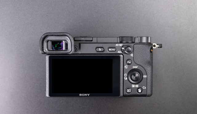 sell Sony A6400