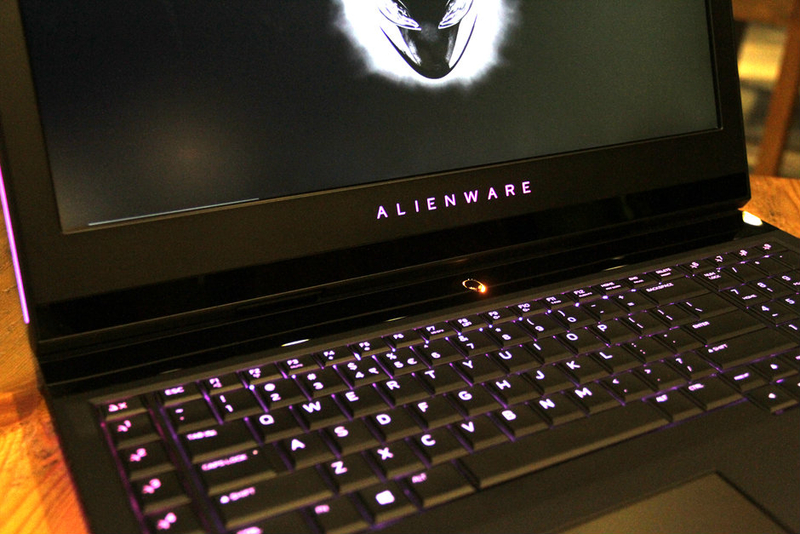 sell Alienware 17 R5