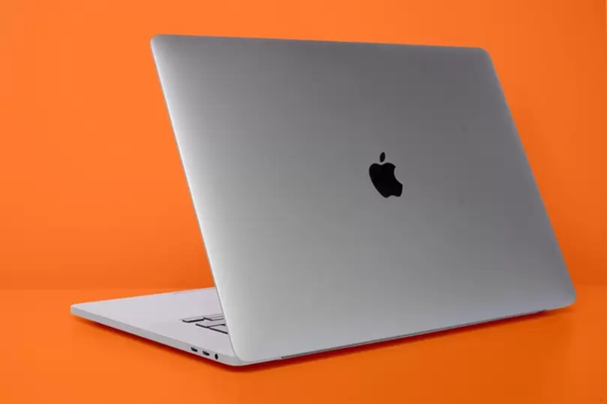 Macbook 16in. sell my laptop
