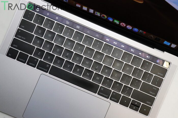 (👍 A)2016 Apple MacBook Pro 13" 4TB3 i5 2.9ghz 8GB 256GB SSD  TouchBar A1706 - Image 4