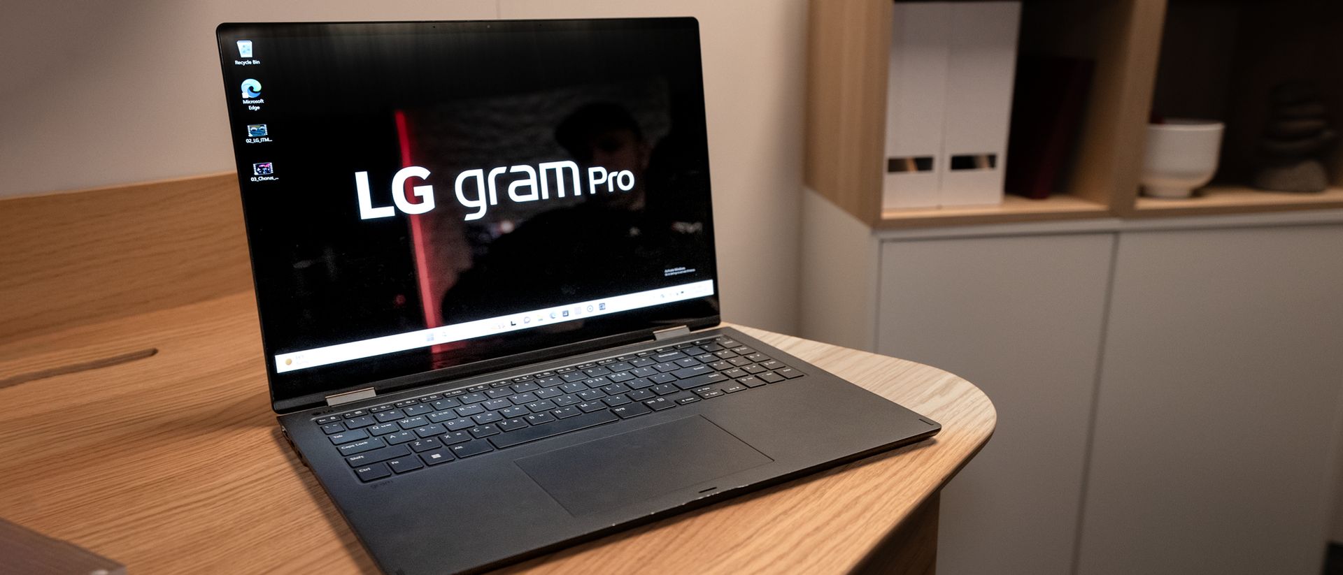 LG Gram Pro 2-in-1 review