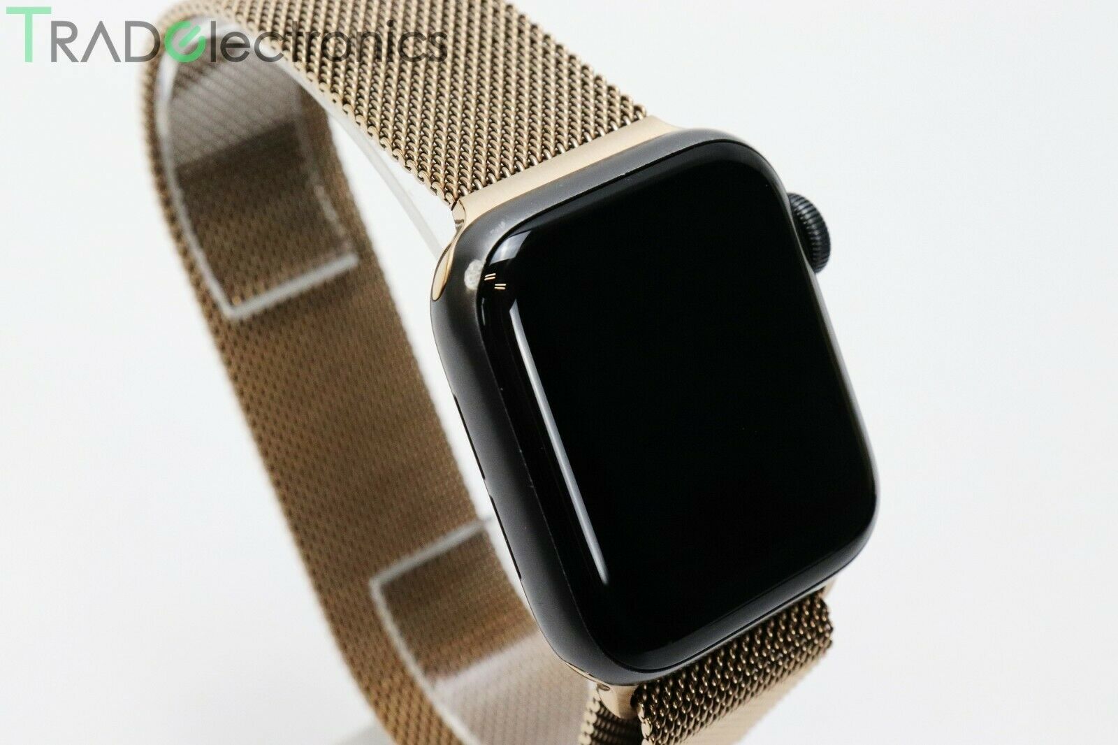 Aluminum apple watch sales with milanese loop