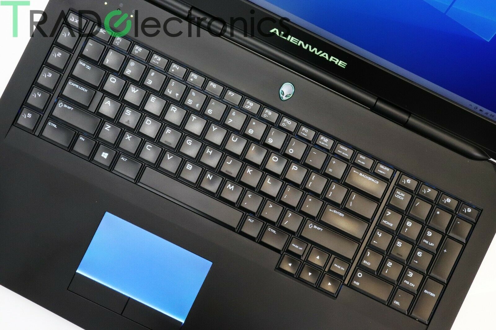 (✅B) Alienware 17R2 17